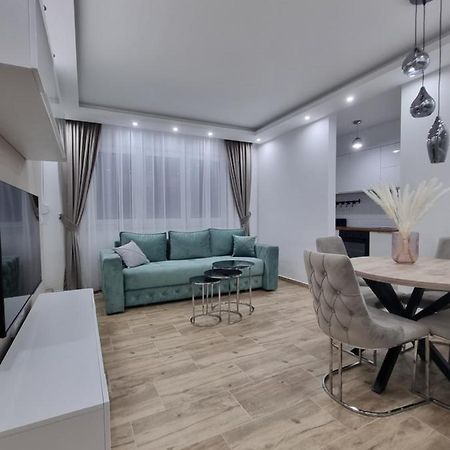 Apartman Ivkovic Sremska Mitrovica Ngoại thất bức ảnh