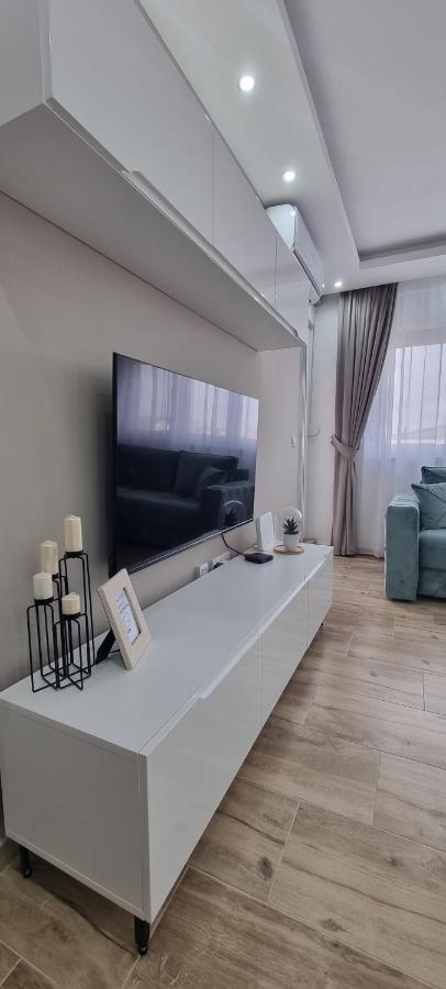 Apartman Ivkovic Sremska Mitrovica Ngoại thất bức ảnh
